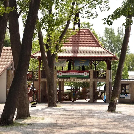 Csodakertes Kishaz Balatonfuzfon *