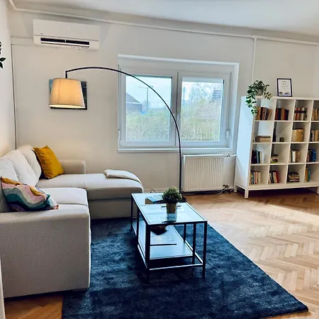 Csodakertes Kishaz Balatonfuzfon Case de vacanță